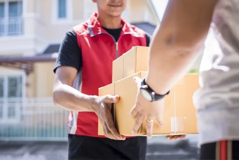 pick up and delivery services